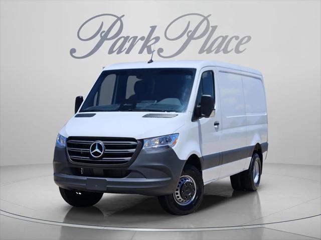 2026 Mercedes-Benz Sprinter 4500 Standard Roof 4-Cyl Diesel HO for sale in Fort Worth, TX