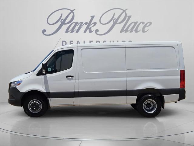 2026 Mercedes-Benz Sprinter 4500 Standard Roof 4-Cyl Diesel HO