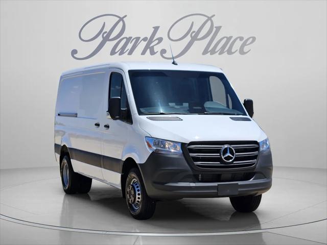 2026 Mercedes-Benz Sprinter 4500 Standard Roof 4-Cyl Diesel HO