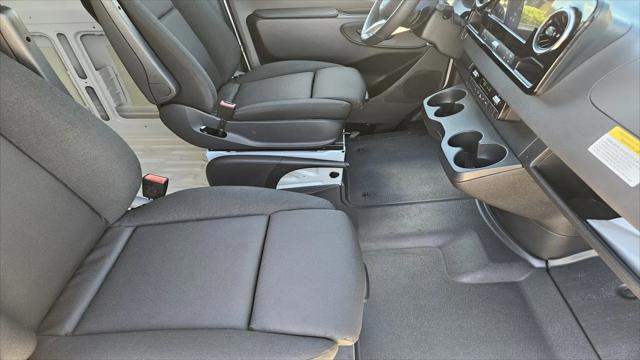 2026 Mercedes-Benz Sprinter 4500 Standard Roof 4-Cyl Diesel HO