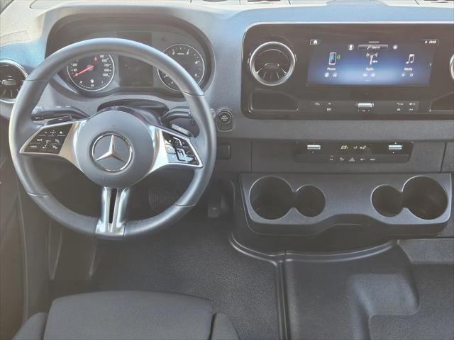 2026 Mercedes-Benz Sprinter 4500 Standard Roof 4-Cyl Diesel HO