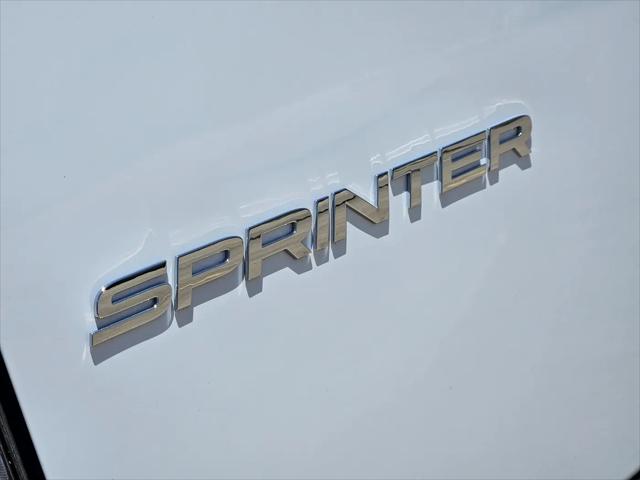 2026 Mercedes-Benz Sprinter 4500 Standard Roof 4-Cyl Diesel HO