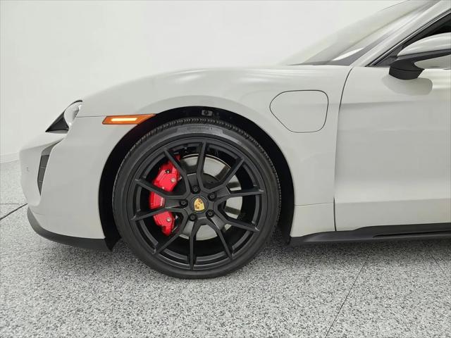 2024 Porsche Taycan GTS