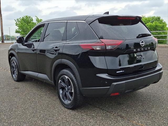 2025 Nissan Rogue SV FWD