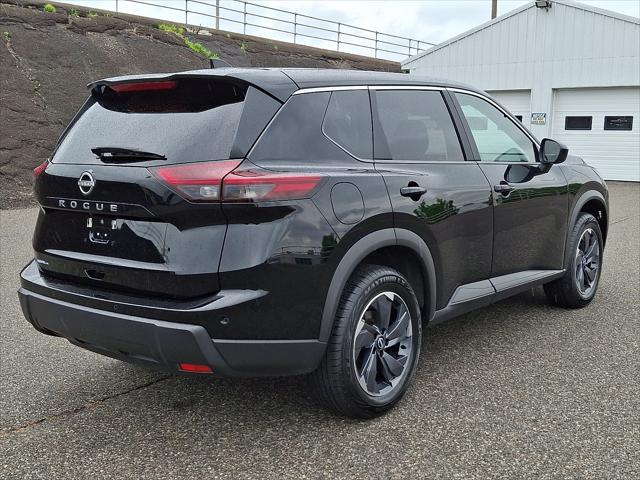 2025 Nissan Rogue SV FWD