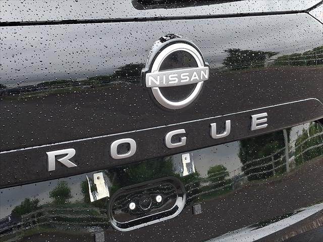 2025 Nissan Rogue SV FWD