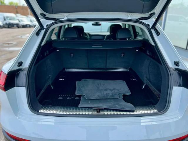 2024 Audi e-tron Premium Plus quattro