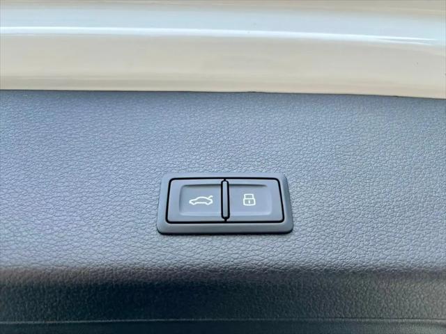 2024 Audi e-tron Premium Plus quattro