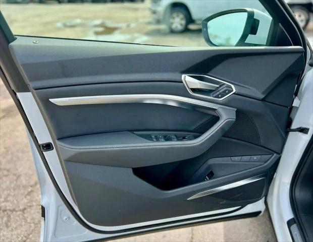 2024 Audi e-tron Premium Plus quattro