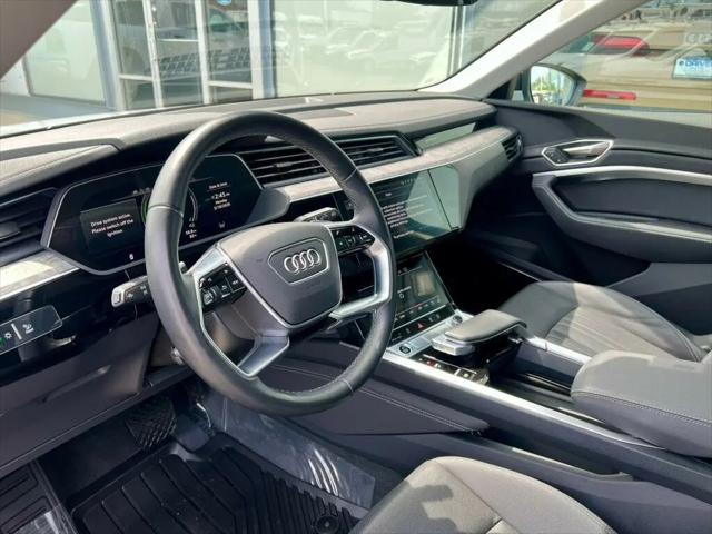 2024 Audi e-tron Premium Plus quattro