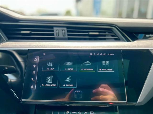 2024 Audi e-tron Premium Plus quattro