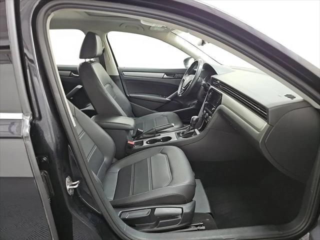 2022 Volkswagen Passat 2.0T SE