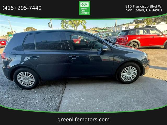 2013 Volkswagen Golf 2.5L 4-Door