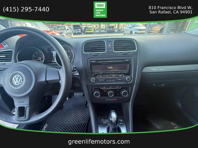 2013 Volkswagen Golf 2.5L 4-Door