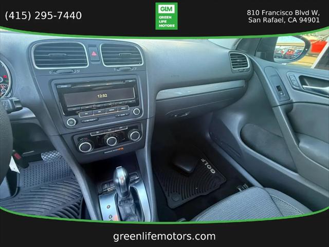 2013 Volkswagen Golf 2.5L 4-Door