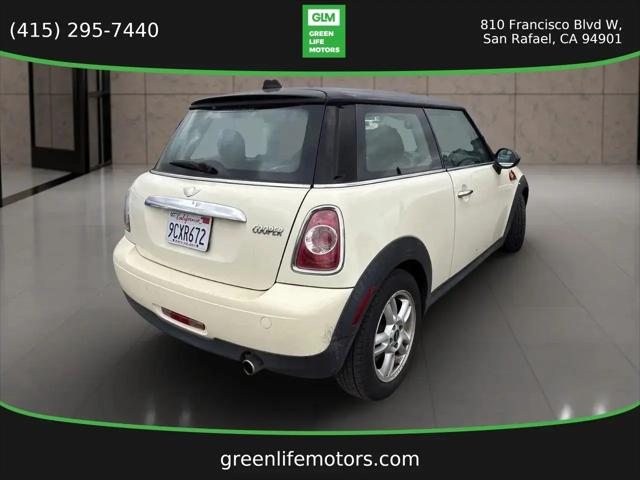 2012 MINI Cooper Cooper