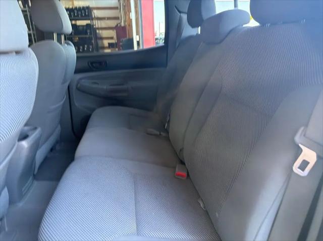 2005 Toyota Tacoma Base V6
