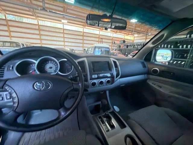2005 Toyota Tacoma Base V6