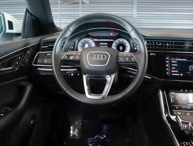 2025 Audi Q8 Premium 55 TFSI quattro