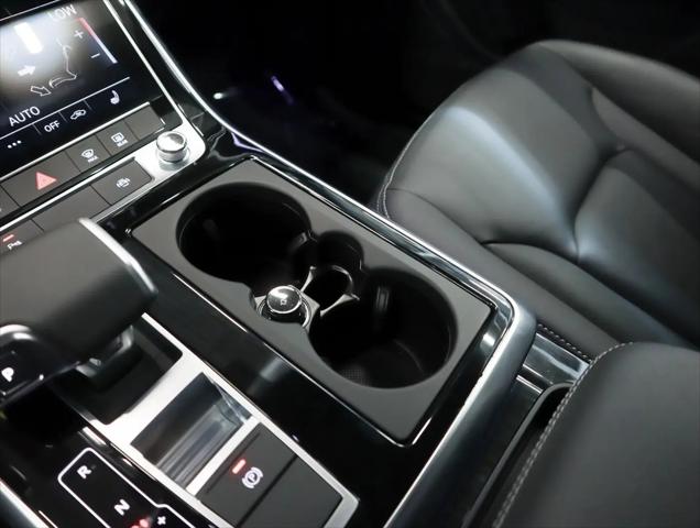 2025 Audi Q8 Premium 55 TFSI quattro