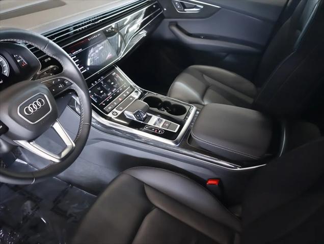 2025 Audi Q8 Premium 55 TFSI quattro