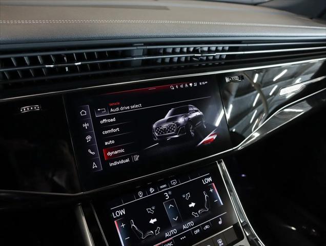2025 Audi Q8 Premium 55 TFSI quattro