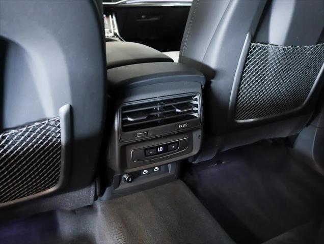 2025 Audi Q8 Premium 55 TFSI quattro