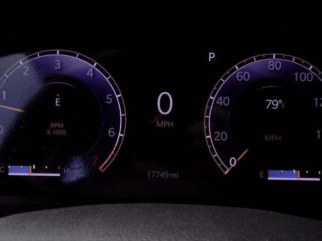 2023 Jeep Grand Cherokee Laredo 4x4