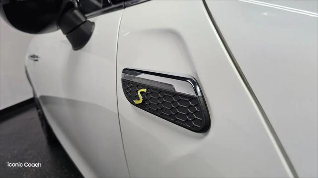 2024 MINI SE Hardtop Cooper