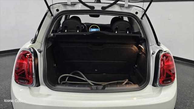 2024 MINI SE Hardtop Cooper