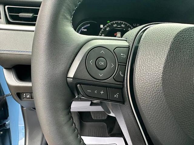 2025 Toyota RAV4 Hybrid SE
