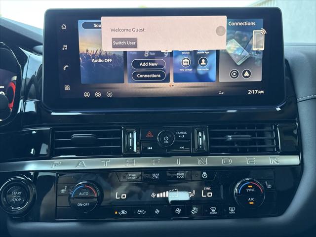 2026 Nissan Pathfinder SL