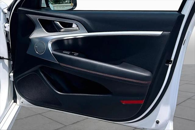 2022 Genesis G70 3.3T AWD