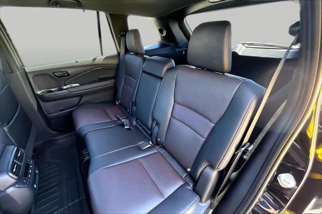 2025 Honda Passport AWD Black