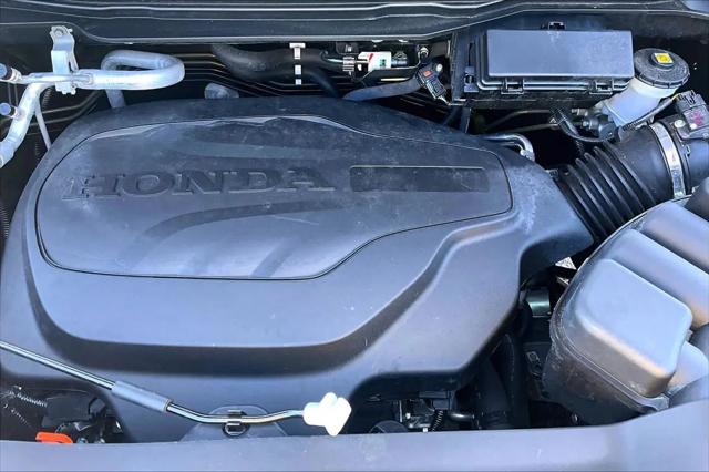 2025 Honda Passport AWD Black