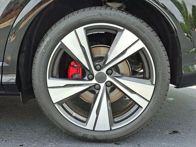 2026 Audi SQ5 Premium Plus TFSI quattro S tronic