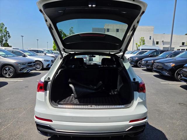 2022 Audi Q3 Premium Plus 45 TFSI S line quattro Tiptronic