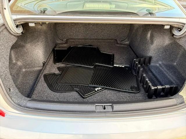 2016 Volkswagen Passat 1.8T SE