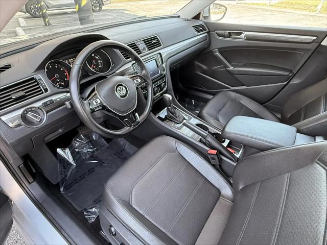 2016 Volkswagen Passat 1.8T SE