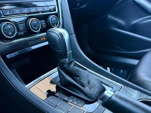 2016 Volkswagen Passat 1.8T SE