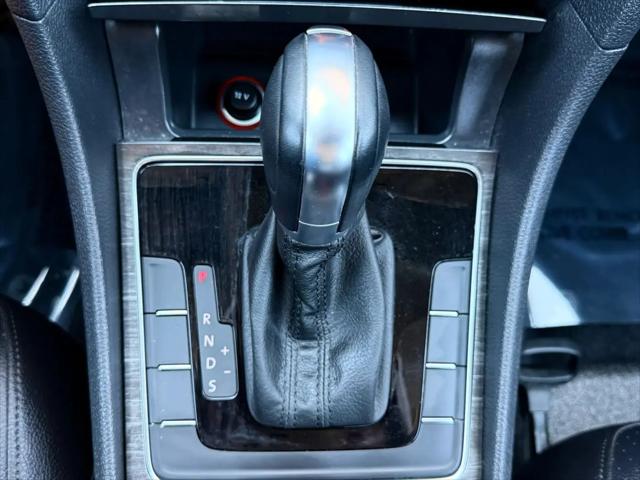 2016 Volkswagen Passat 1.8T SE