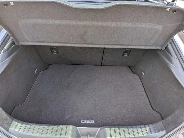 2023 Mazda Mazda3 2.5 S Premium