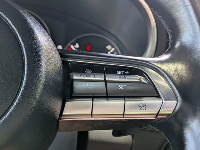 2023 Mazda Mazda3 2.5 S Premium
