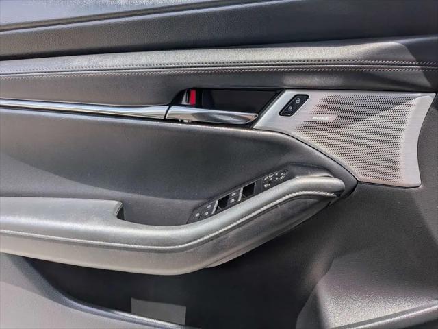 2023 Mazda Mazda3 2.5 S Premium