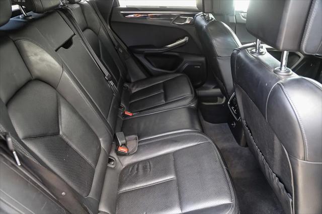 2015 Porsche Macan S