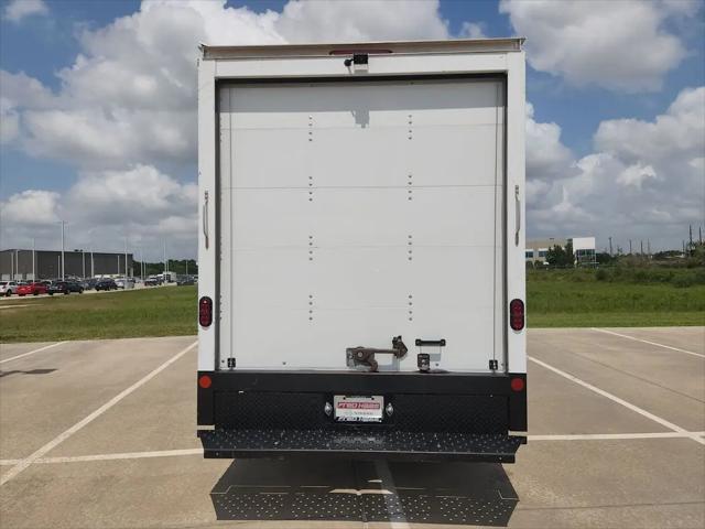 2022 Ford Transit Cutaway T-350