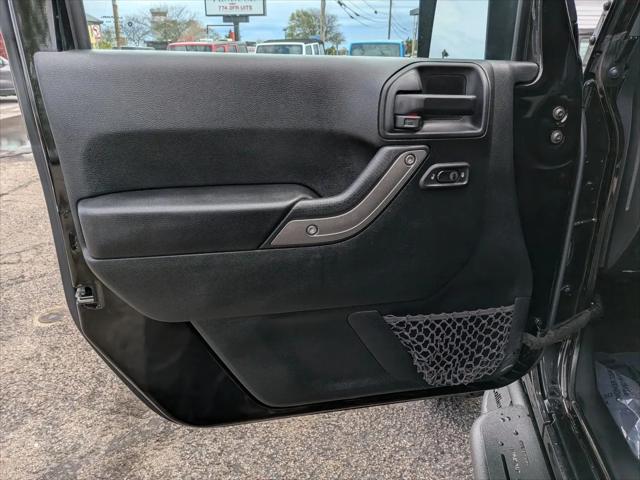 2017 Jeep Wrangler Unlimited Willy Wheeler 4x4