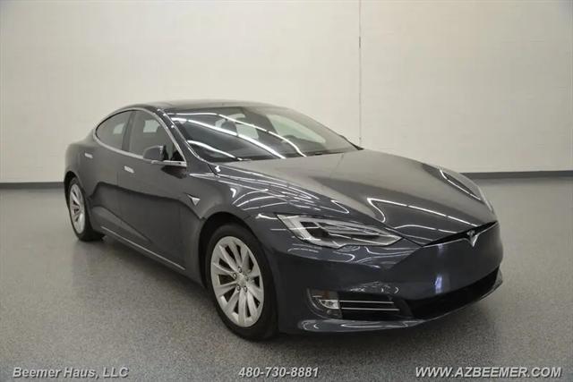 2016 Tesla Model S 90D