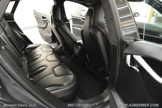 2016 Tesla Model S 90D