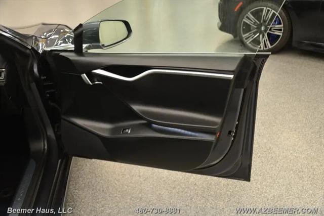 2016 Tesla Model S 90D